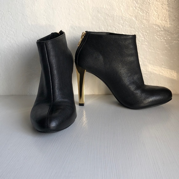 Tory Burch Ankle Booties - Picture 3 of 8